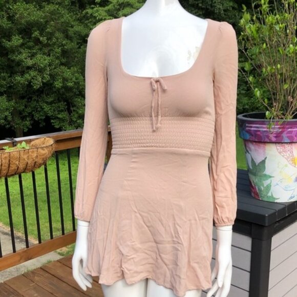 Reformation Wilder Minidress in Champagne/Nude, Size 2P - Picture 4 of 9